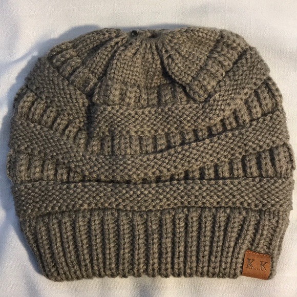 Ponytail/Bun Knit Hat - Grey - OS - Picture 2 of 4